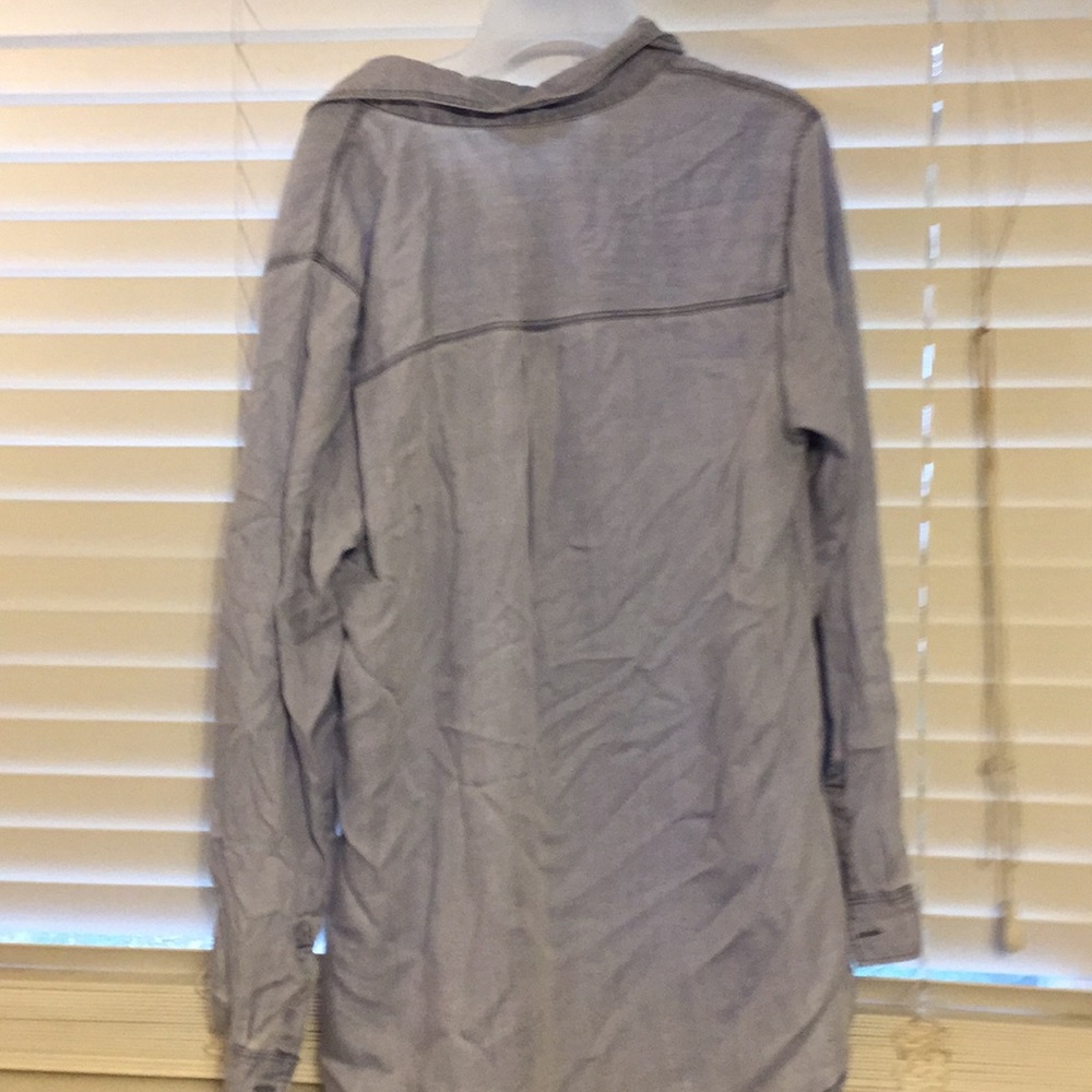 Large Button Up - Picture 2 of 2